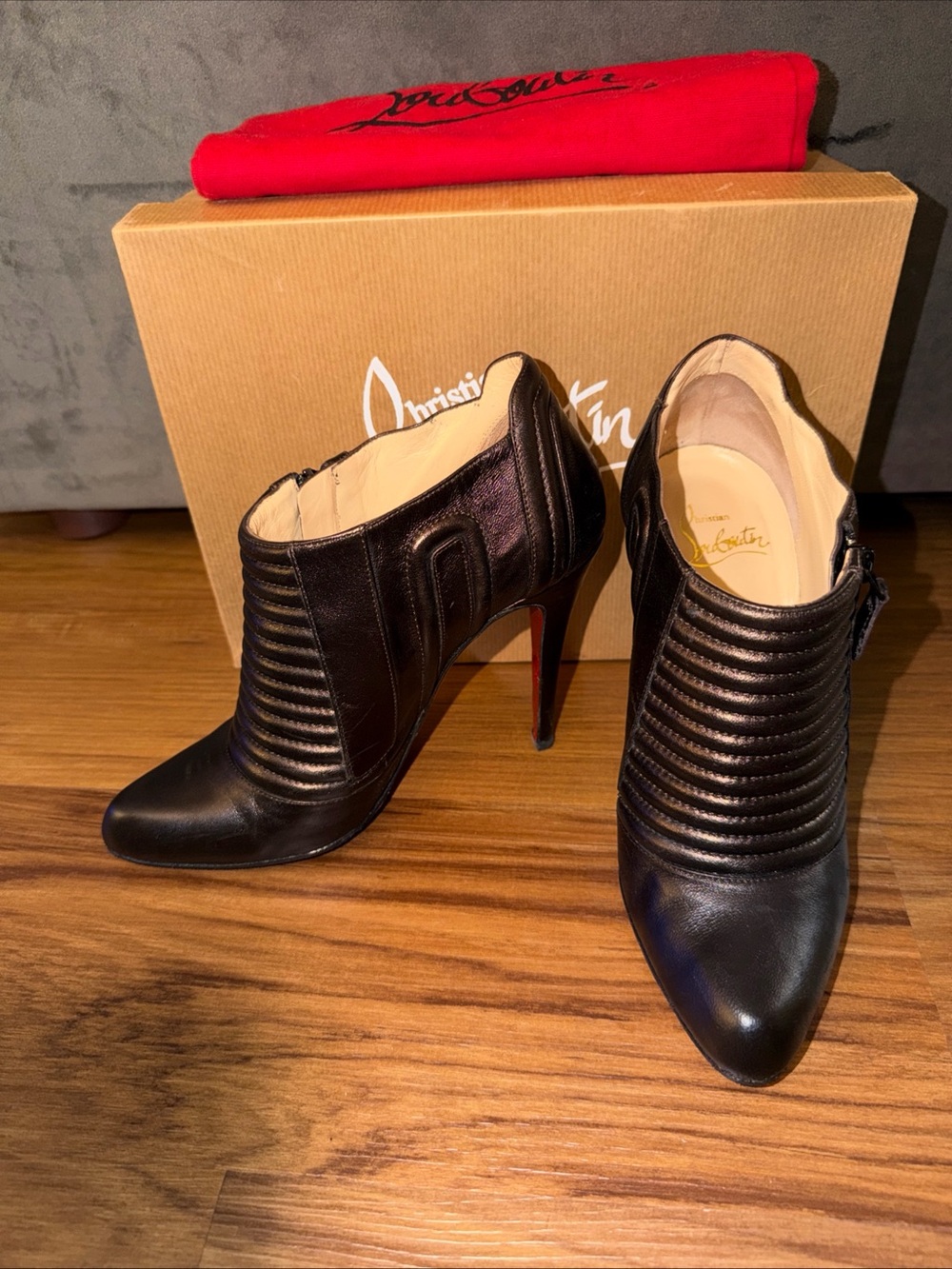 Christian Louboutin Sigourney 100 Nappa Laminato metallic brown purple boots 38